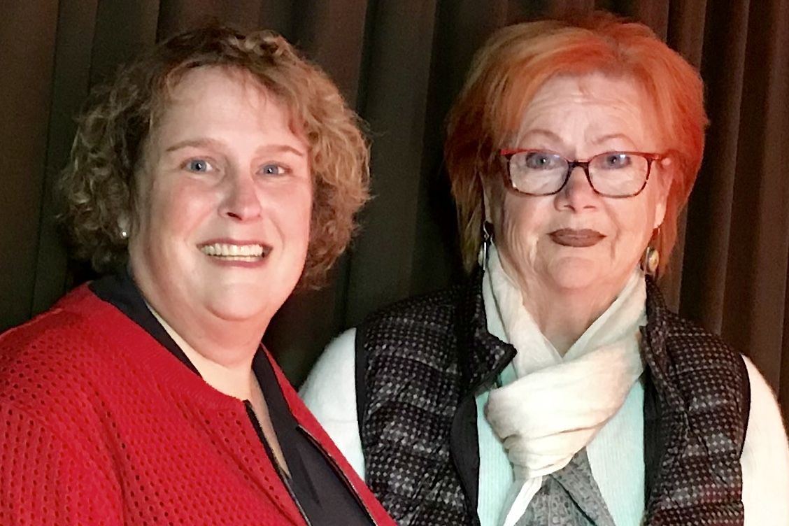 Fordern den Weiterbau der A 20: Katrin Fedrowitz und Edda Lessing (SPD)